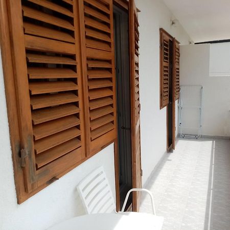 Apartments Iva Baška Voda Esterno foto