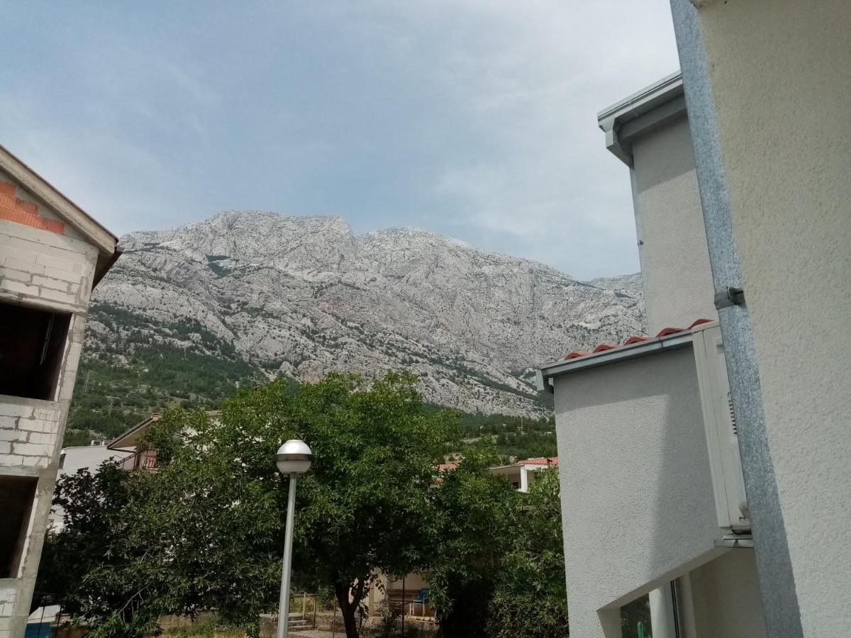 Apartments Iva Baška Voda Esterno foto