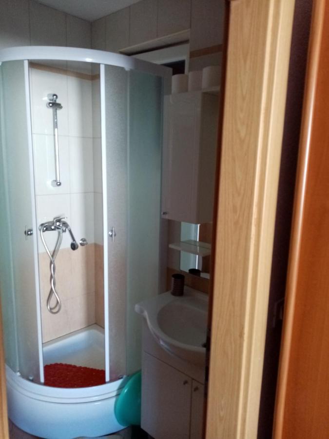 Apartments Iva Baška Voda Esterno foto