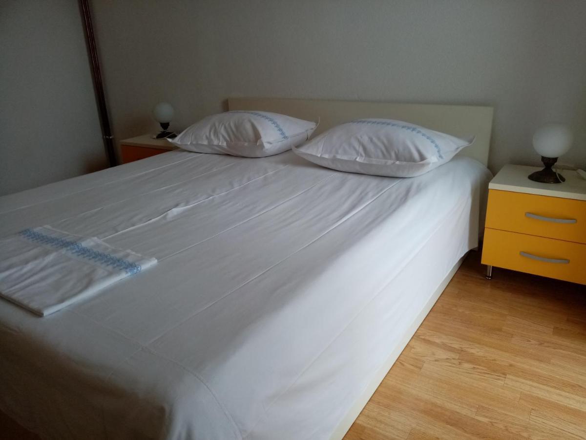 Apartments Iva Baška Voda Esterno foto